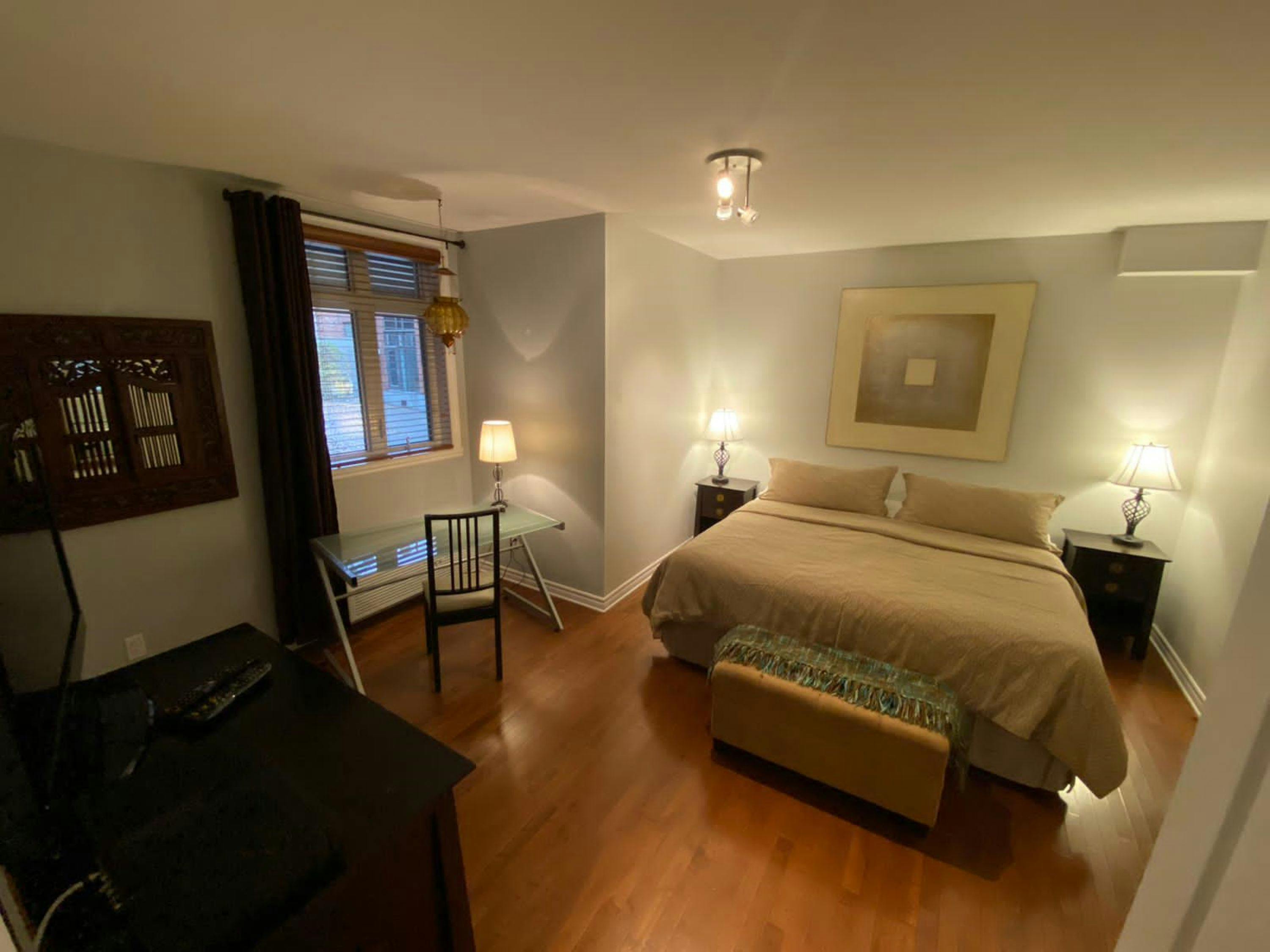 Garden Suite 102 ApartHotelMontreal AppartHôtelMontréal CITQ 222512 2115 Rue Saint Urbain H2X 2N1 #aparthotelmontreal