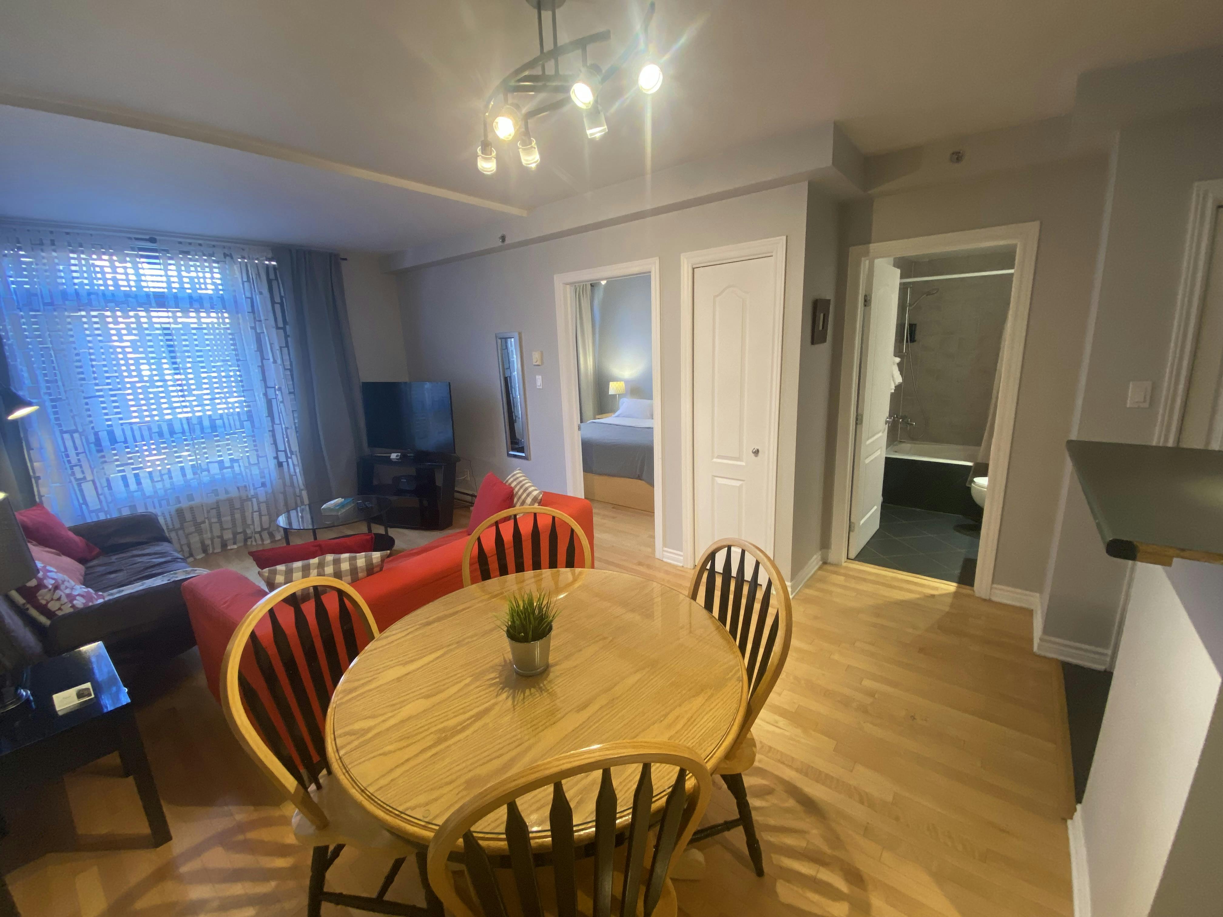 ApartHotelMontreal AppartHôtelMontréal CITQ 222512