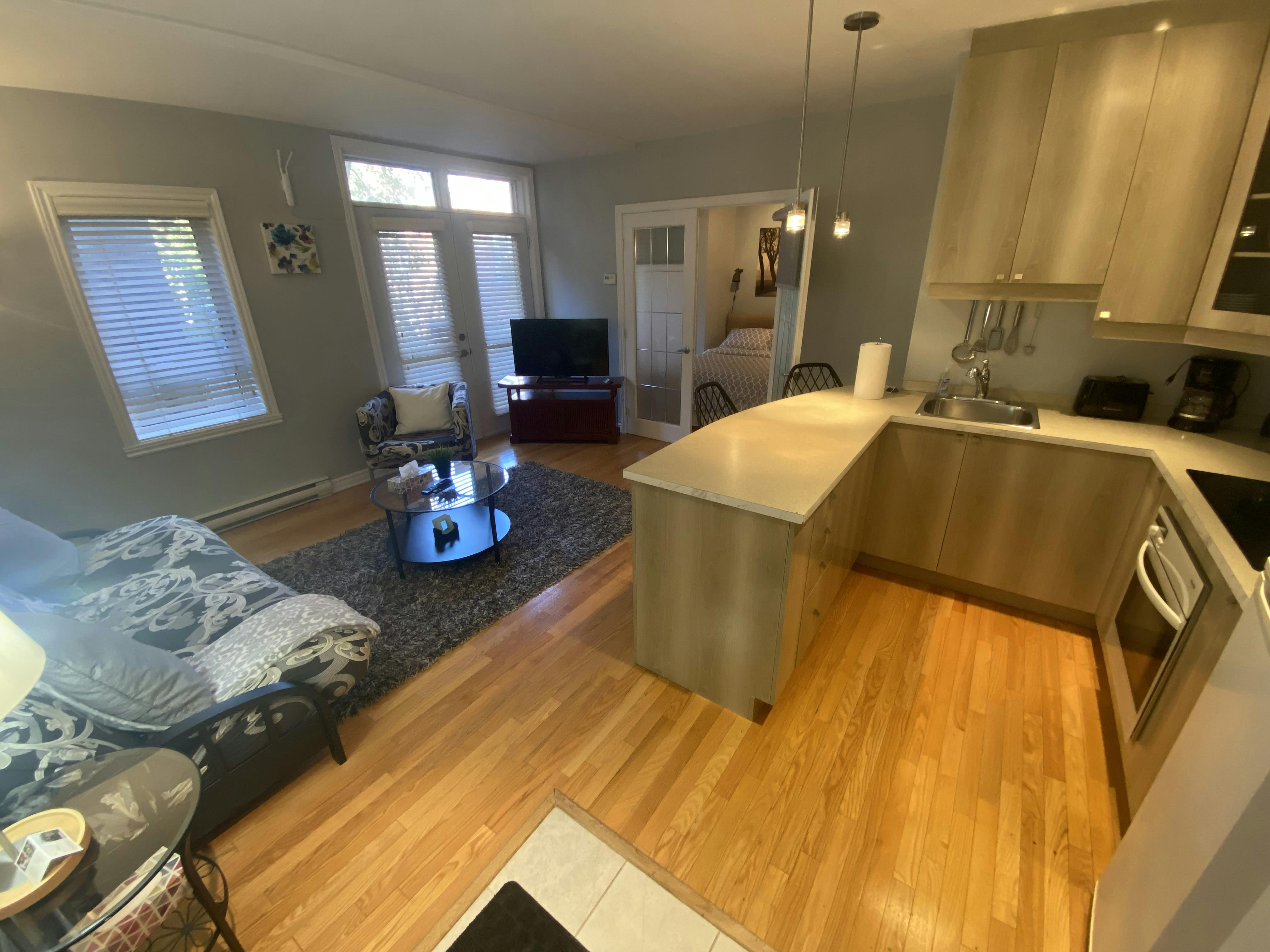 ApartHotelMontreal AppartHôtelMontréal CITQ 222512