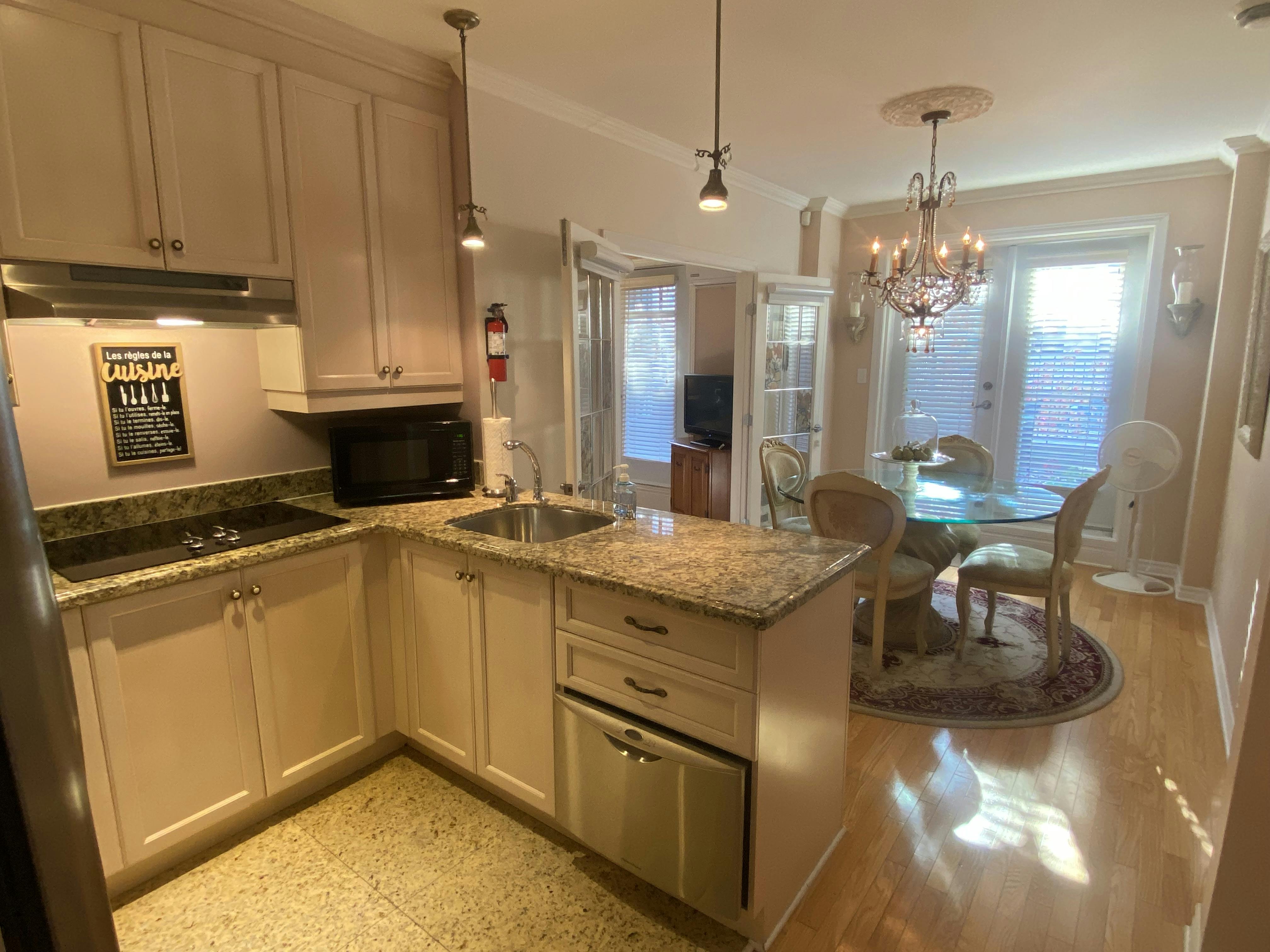 ApartHotelMontreal AppartHôtelMontréal CITQ 222512