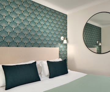 Chambre triple vue jardin