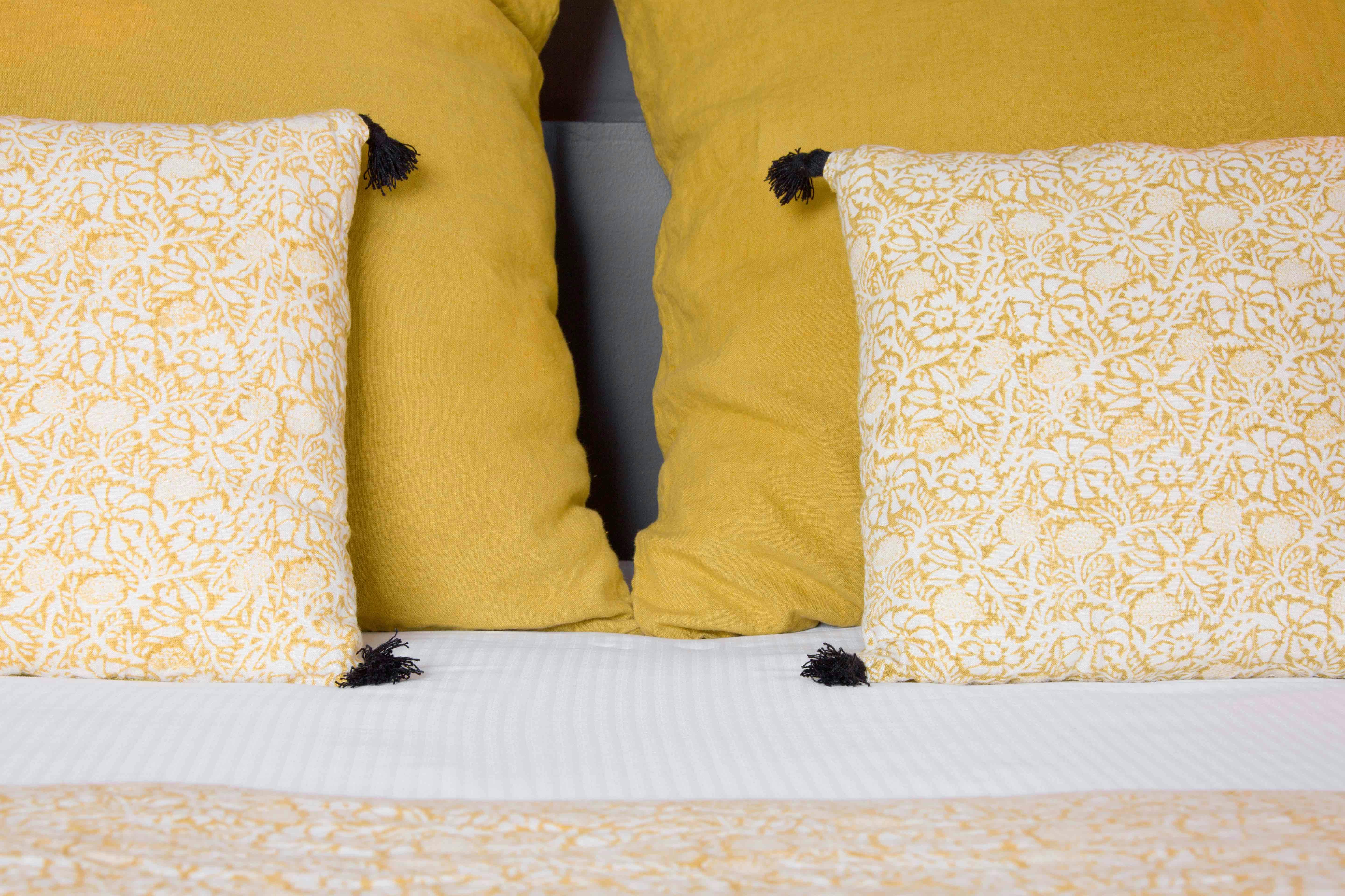 Détail de la double vue piscine de l'hôtel les mouettes situé entre Argelès et Collioure