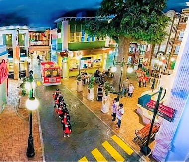 KIdzania