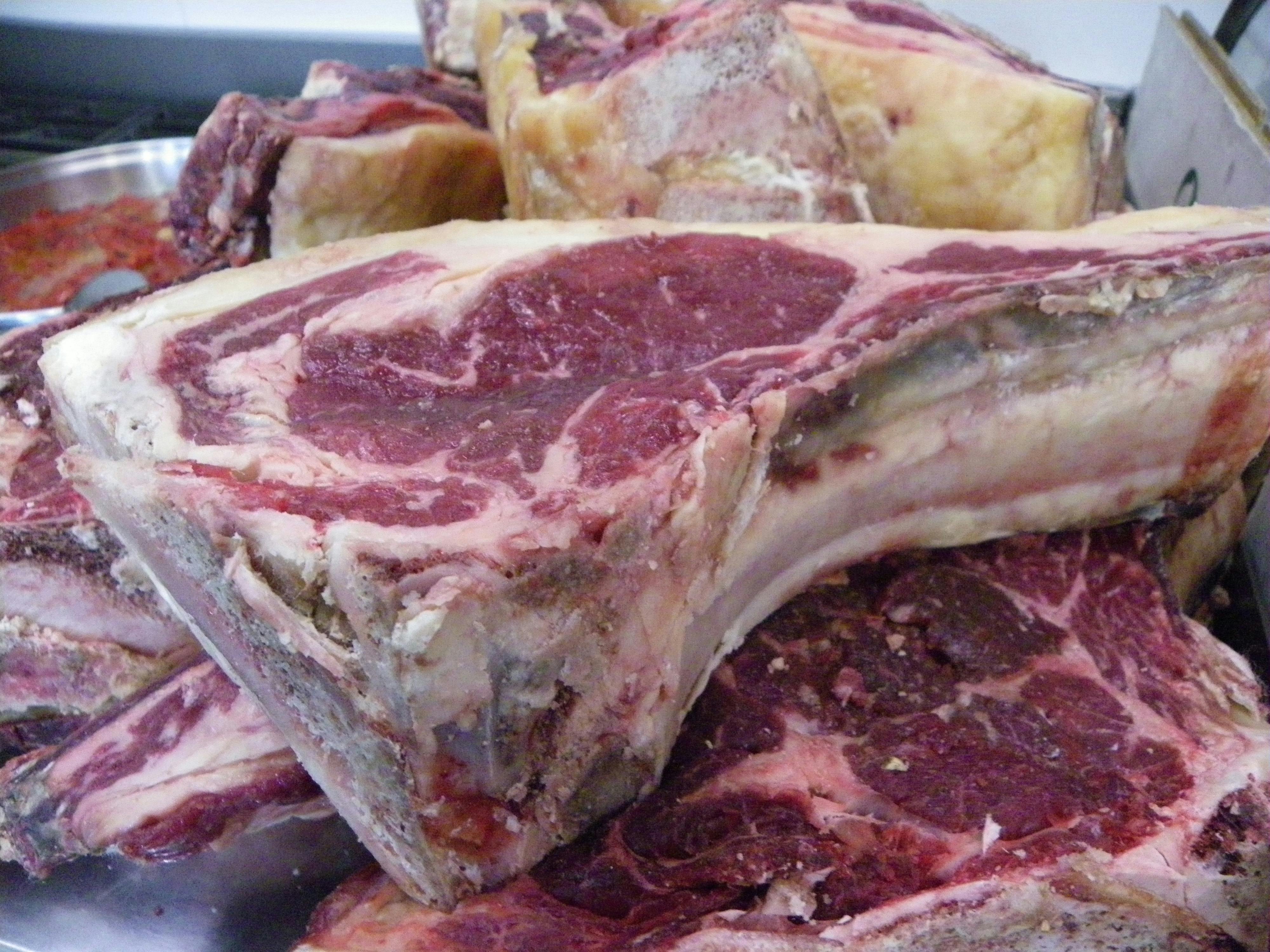 Chuletón de vaca en Kiloterdi Ellauri Hotel
