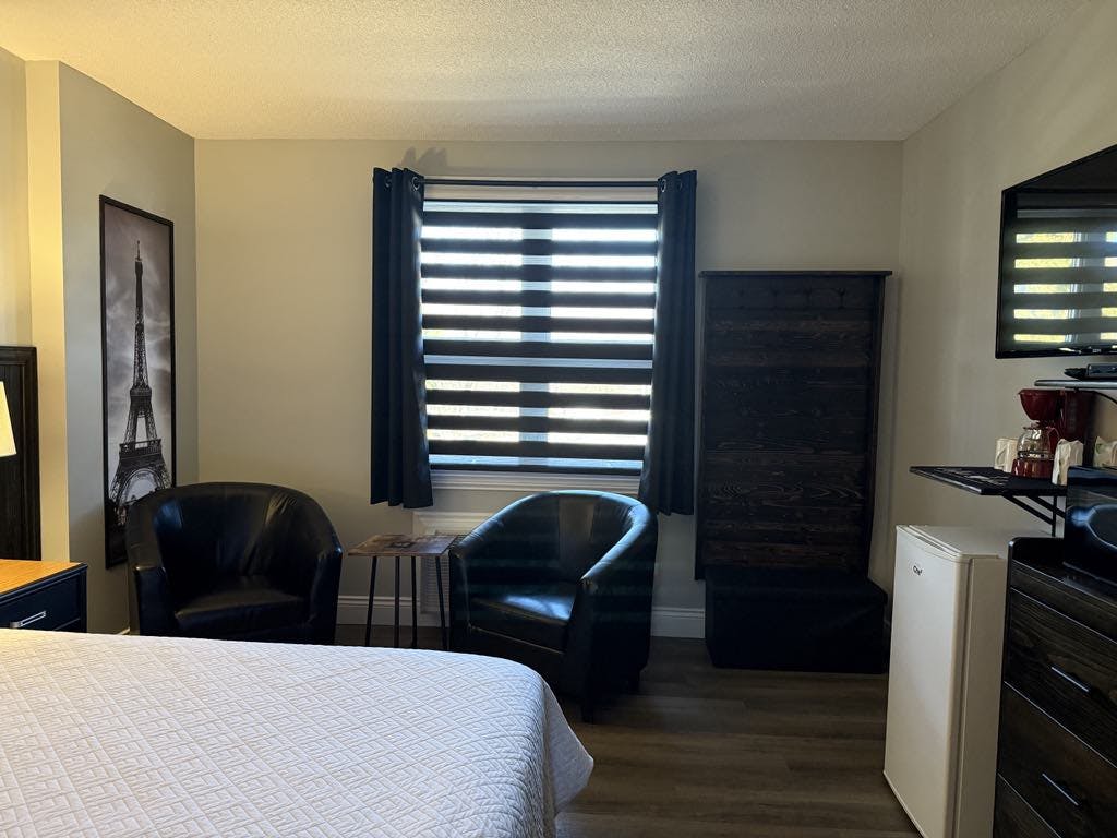 Room #1 Queen Regular