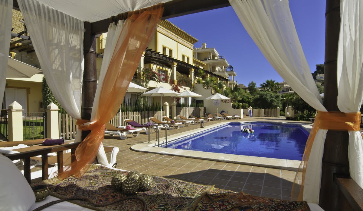 CAMAS BALINESAS MONTEMARES GOLF