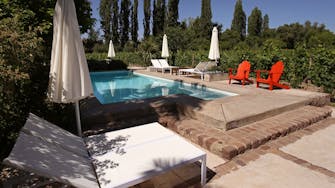 Finca Adalgisa, Mendoza, Wine Hotel, Piscina, viñedos, bodega