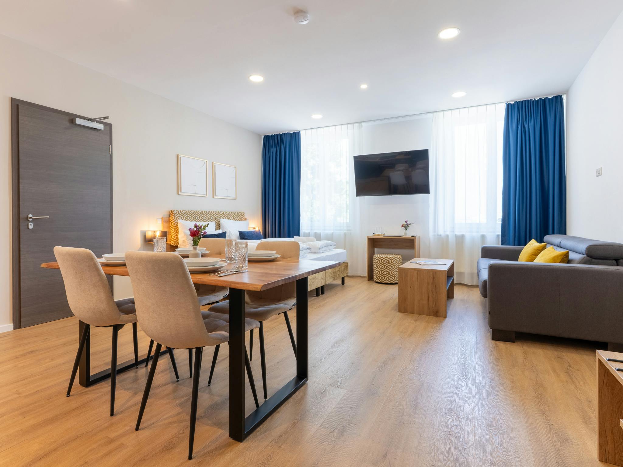 loft, studio, konstanz, hotel, bodensee, modern hotel, private room, kitchenette, konstanz hotel, bodensee hotel, sofa bed