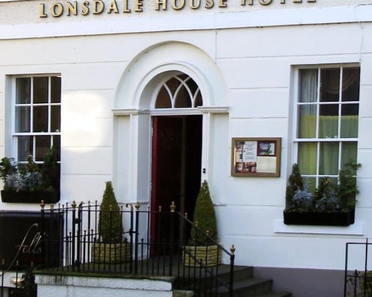 Lonsdale House front entrance, townhouse