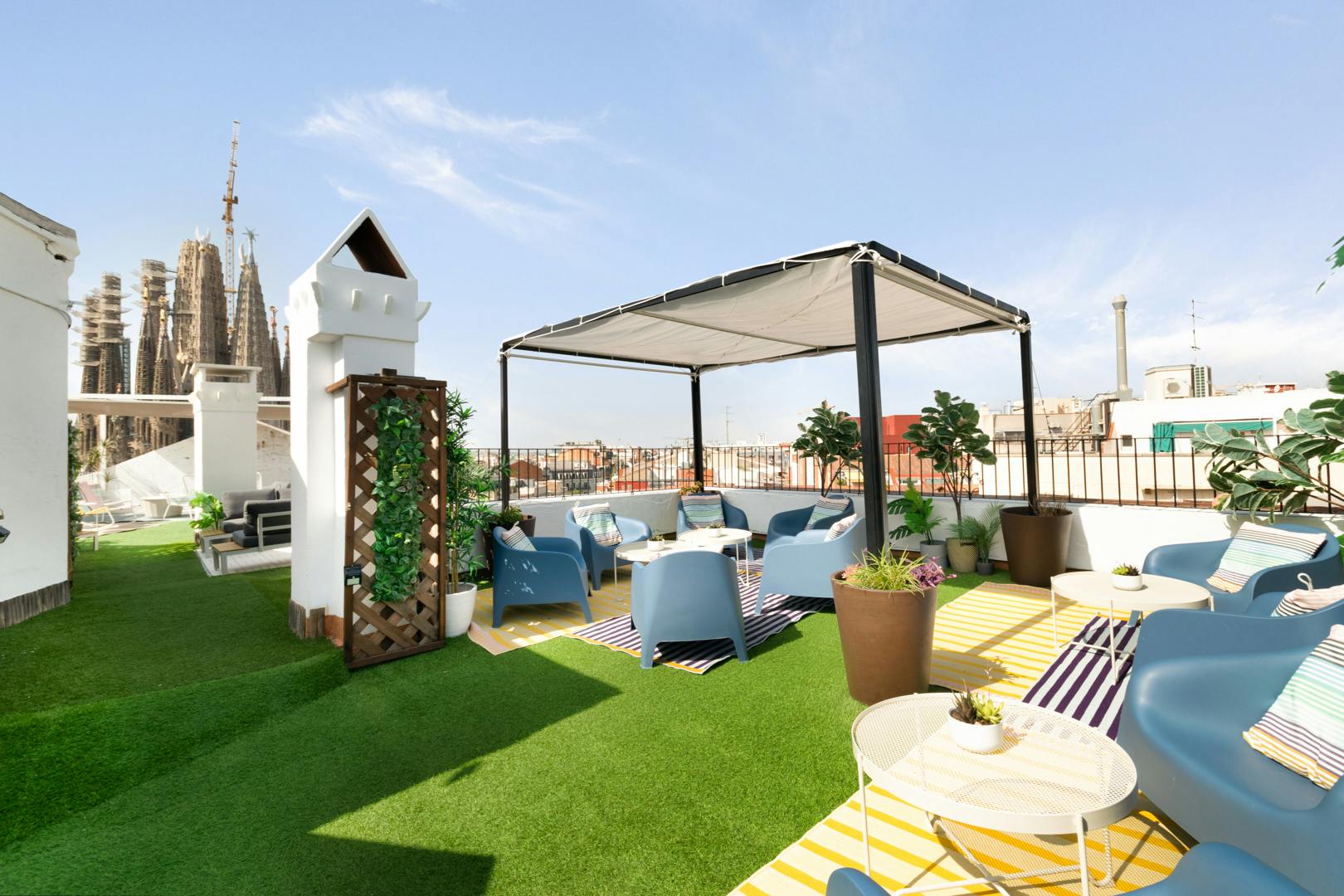 CHILL OUT ZONE on our shared rooftop terrace
