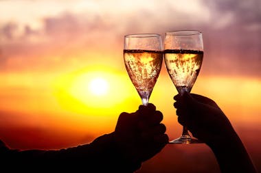 Champagne sunset tours available in Hervey Bay. The staff at The Beach Motel can book on your behalf when you stay with us.