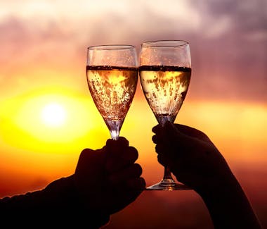 Champagne sunset tours available in Hervey Bay. The staff at The Beach Motel can book on your behalf when you stay with us.
