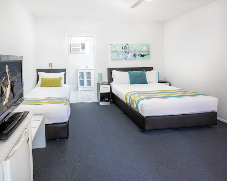 Our Standard rooms are located on the ground floor and close to the beach in Hervey Bay