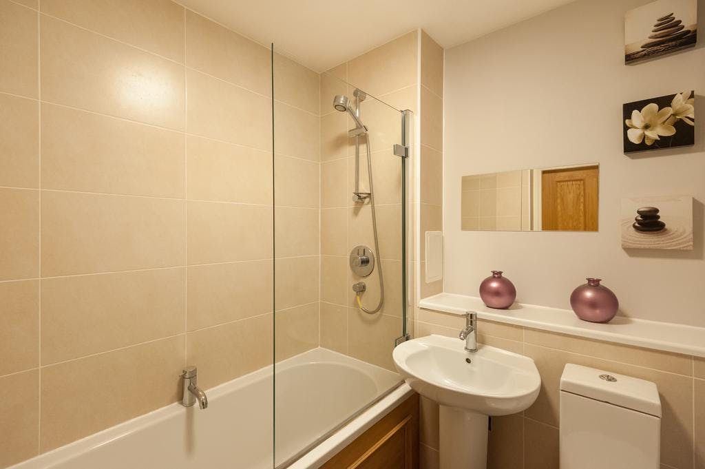 MEWS - swiss bathroom