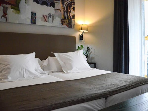 DELUXE one bedroom Apartment. Aguilas5 SevillaSuites