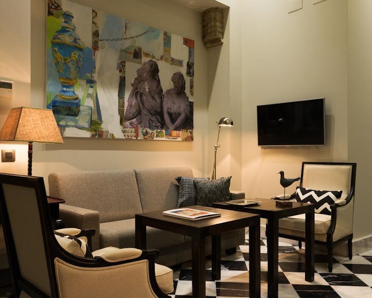 DELUXE one bedroom GROUND FLOOR. Aguilas5 SevillaSuites