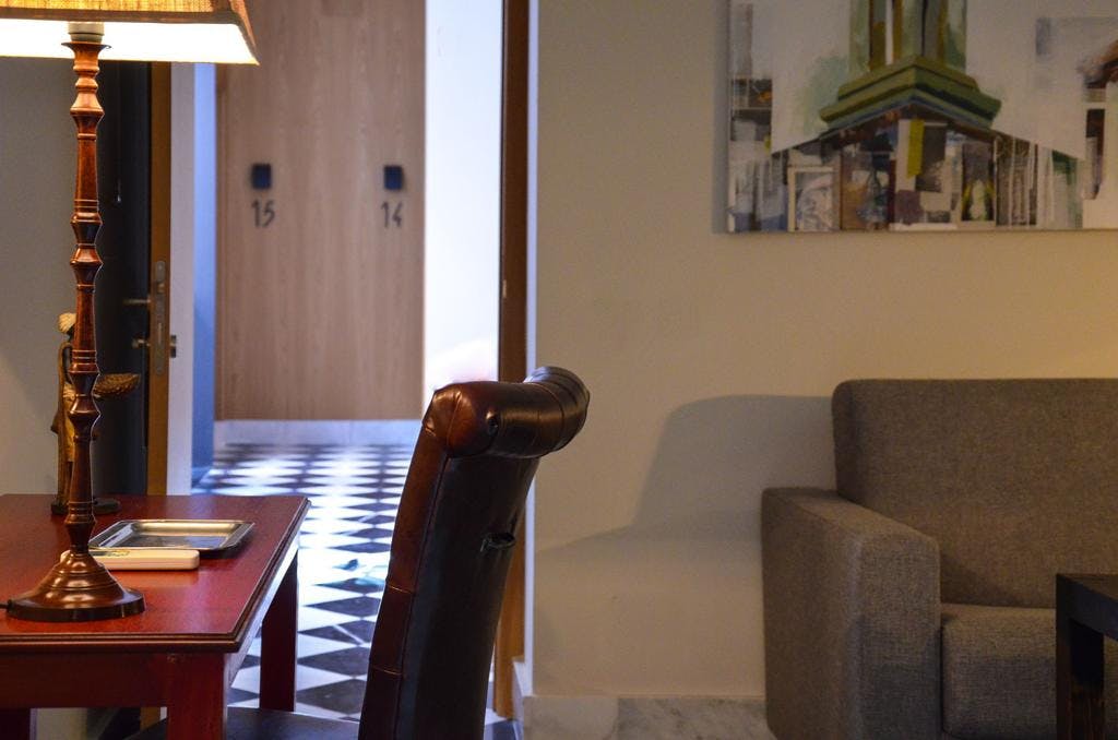 DELUXE one bedroom Apartment DUPLEX. Aguilas5 SevillaSuites