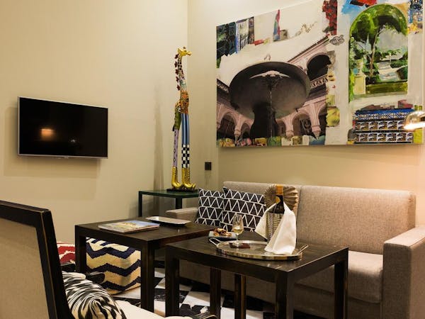 DELUXE one bedroom GROUND FLOOR. Aguilas5 SevillaSuites