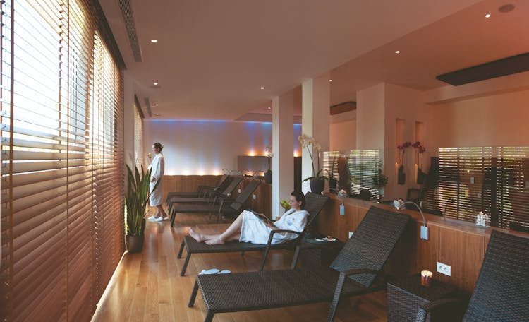 Spa indoor lounge