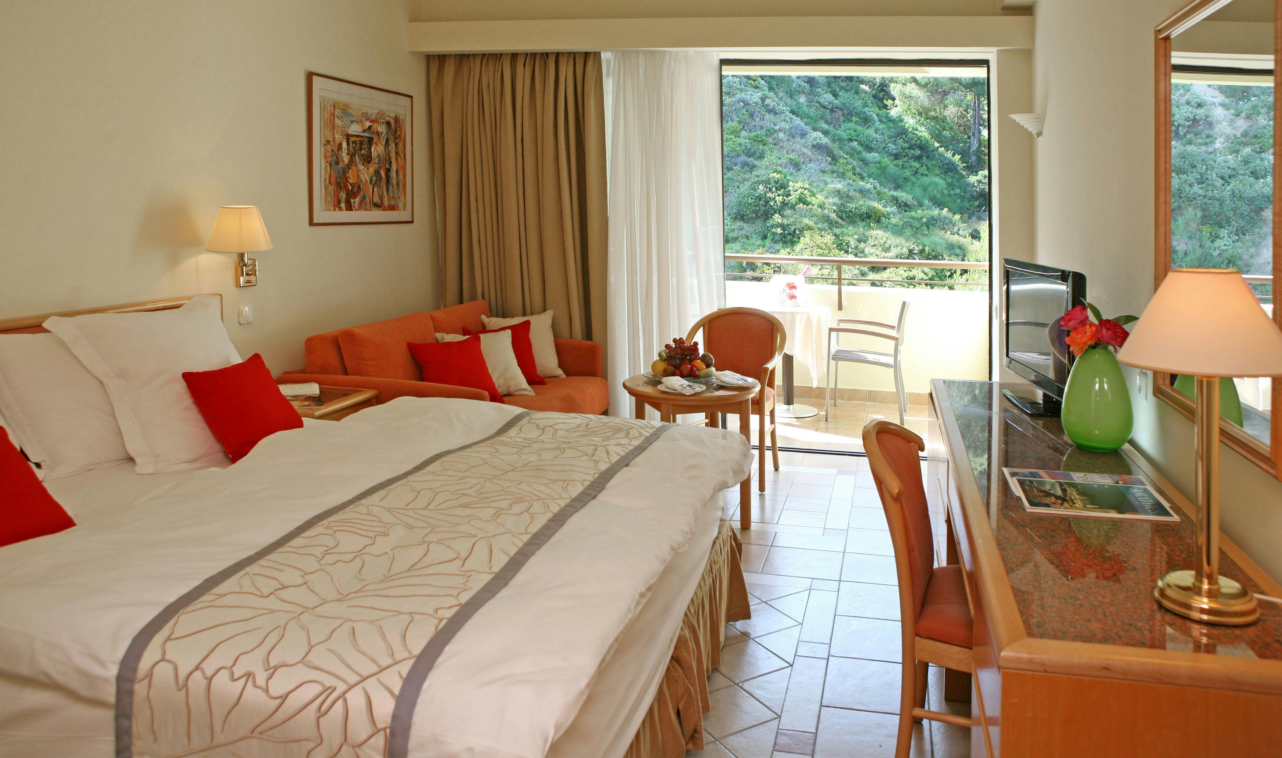Standard room with forest views