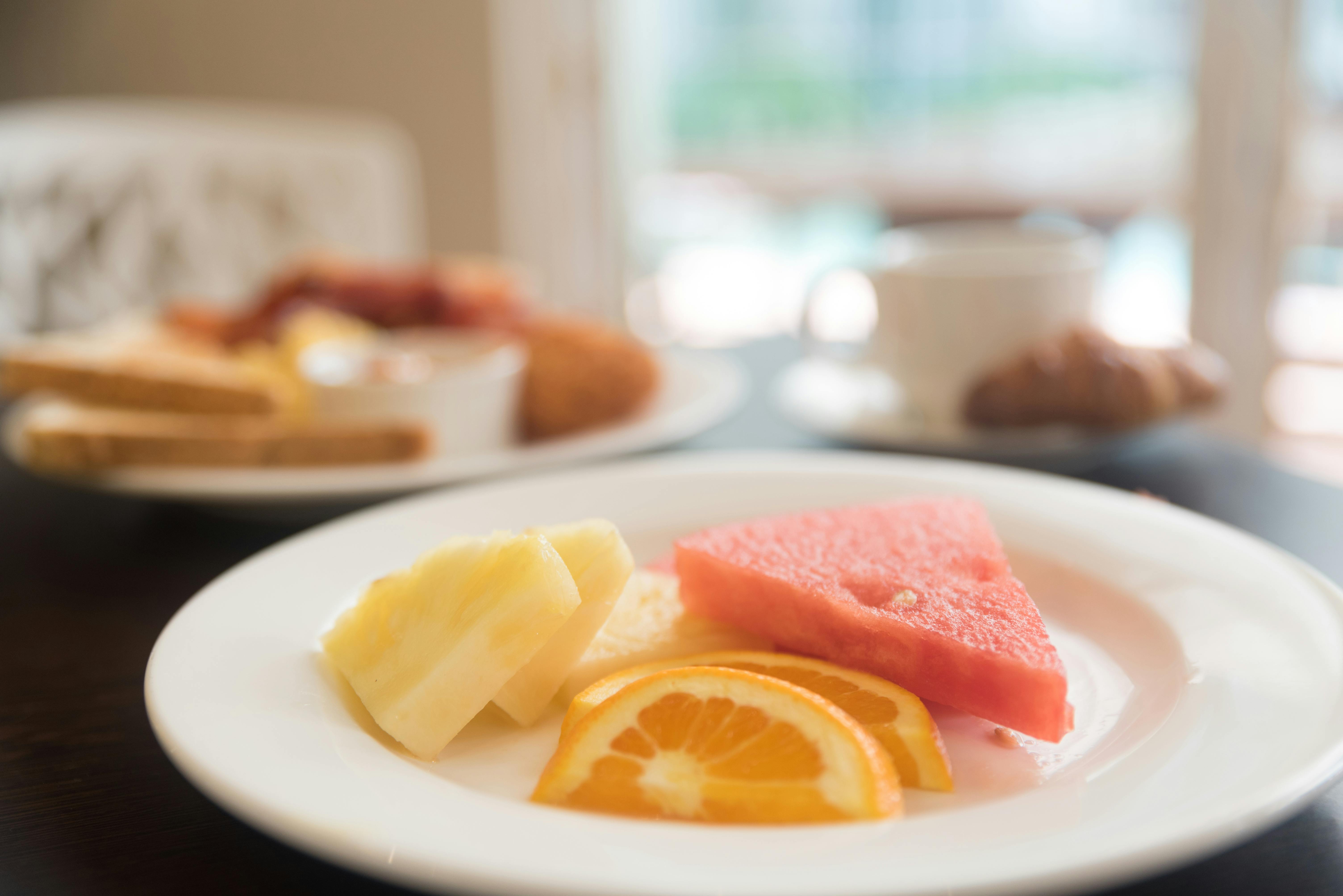 coral-tree-inn-breakfast-buffet-2