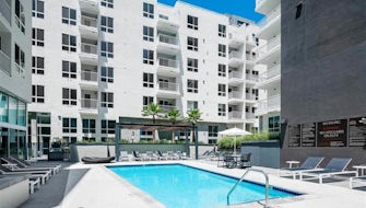 Hollywood Walk of Fame - Monroe Towers