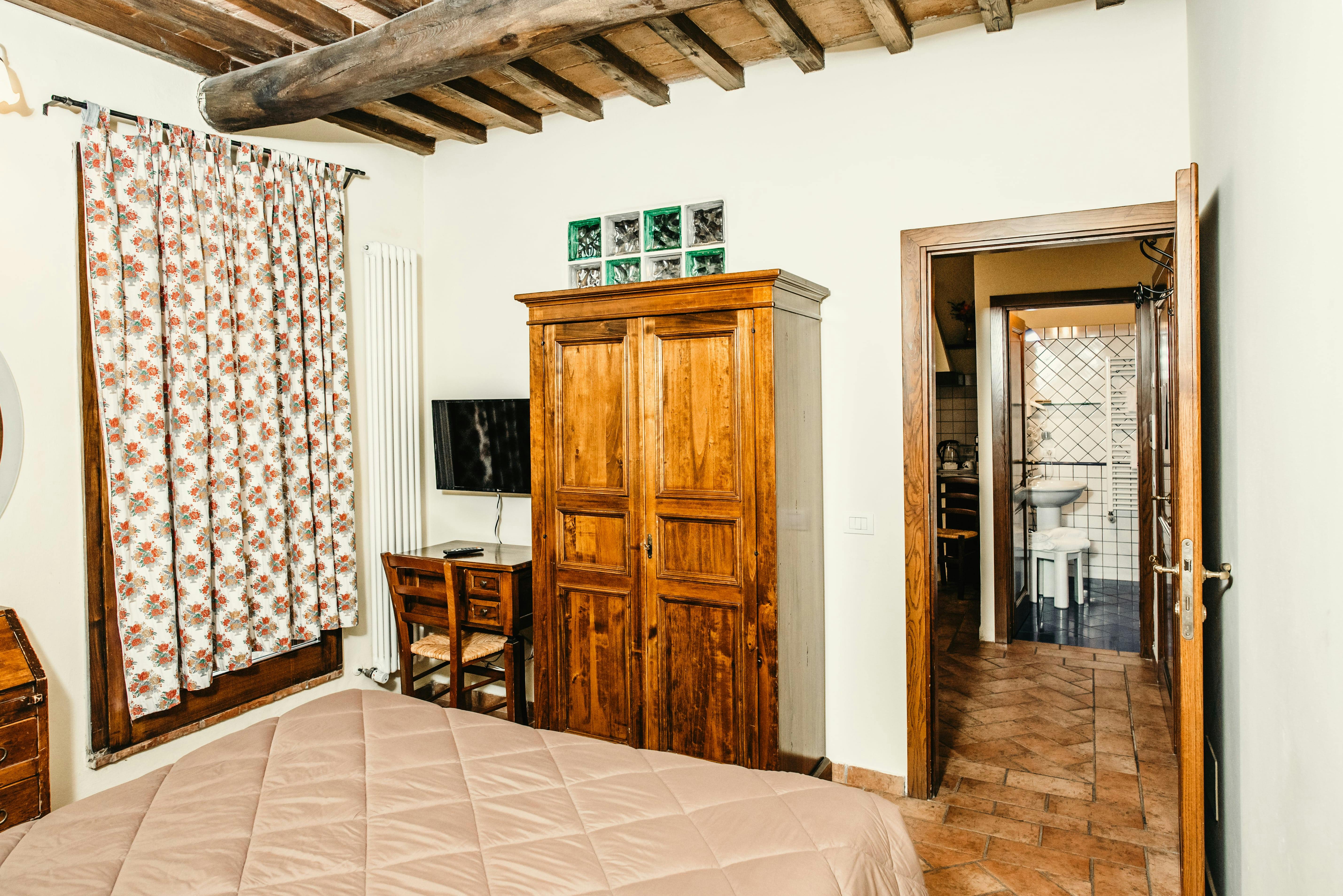 studio, monolocale, room