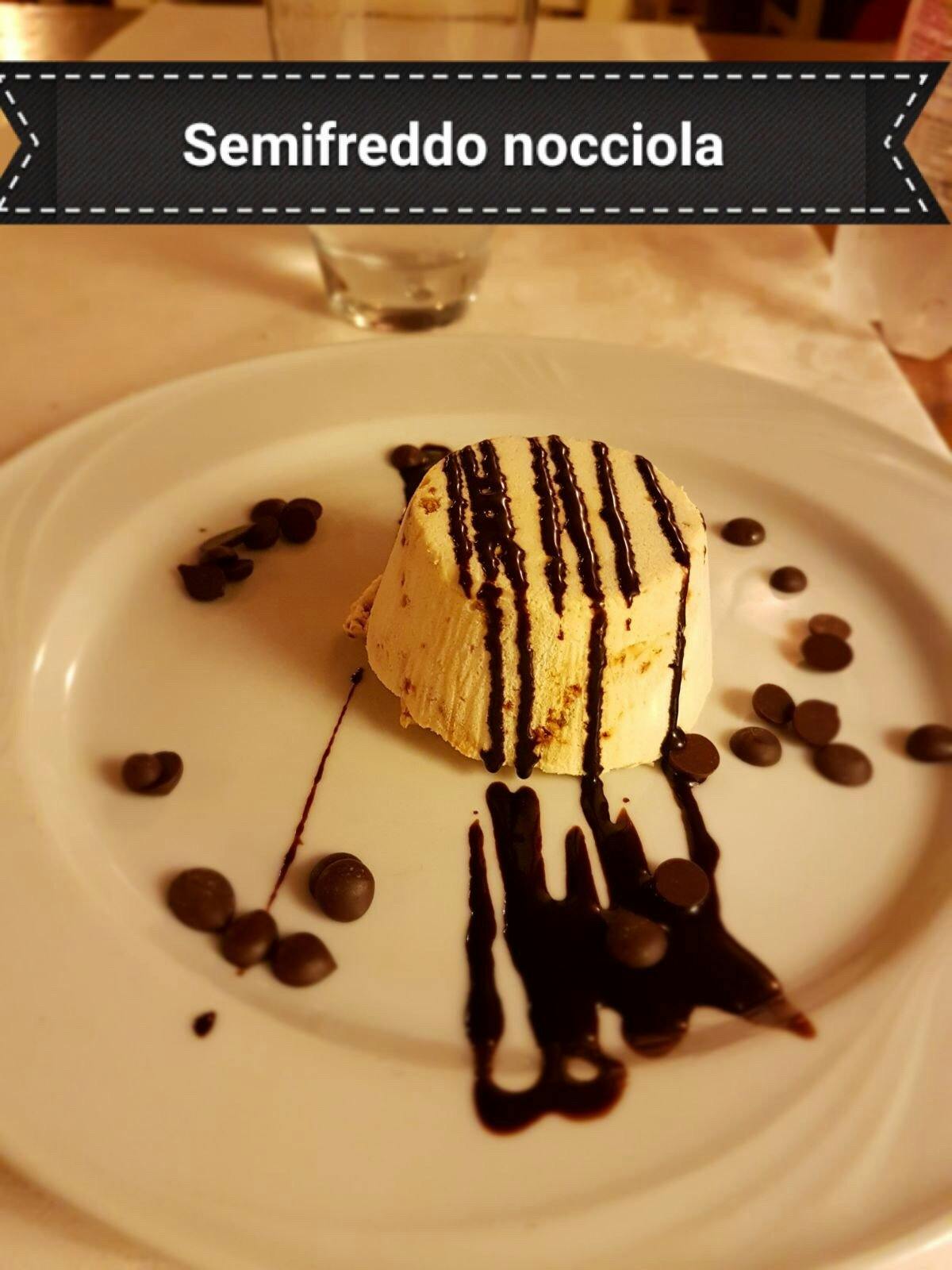 desserts alla nocciola