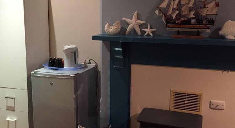 Budget room 9 No window