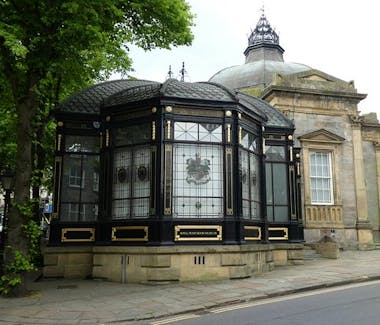 Royal Pump Room nearby Franklin Mount Guesthouse