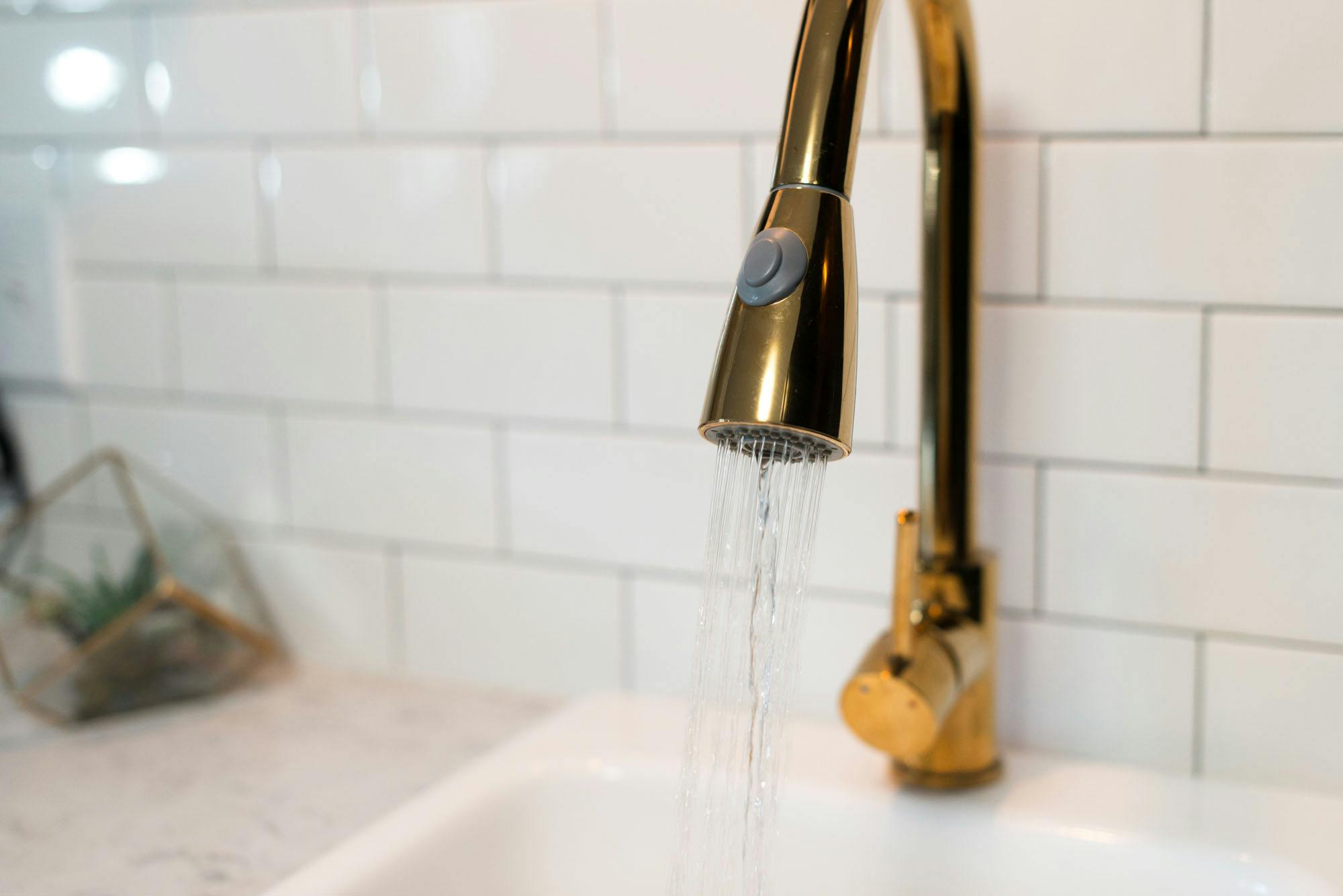 Kitchenette in luxury hotel suite Beulah MI