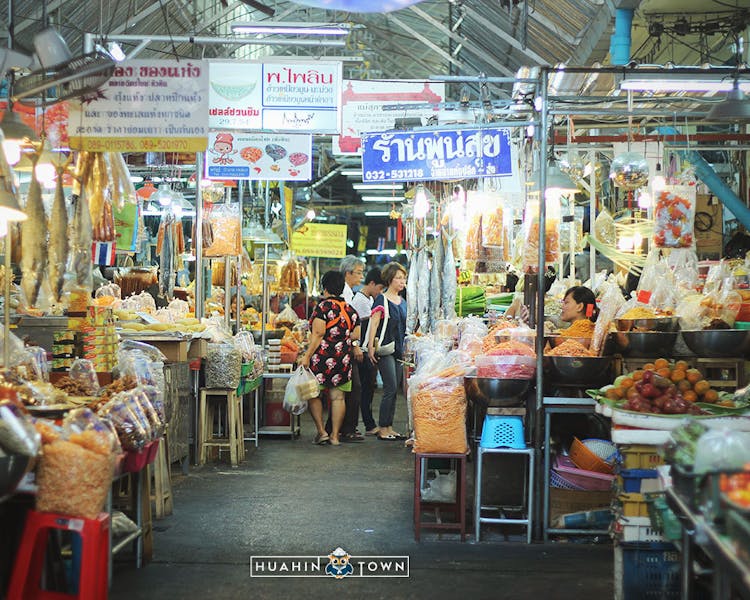 Chat Chai Market