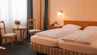 double bed room