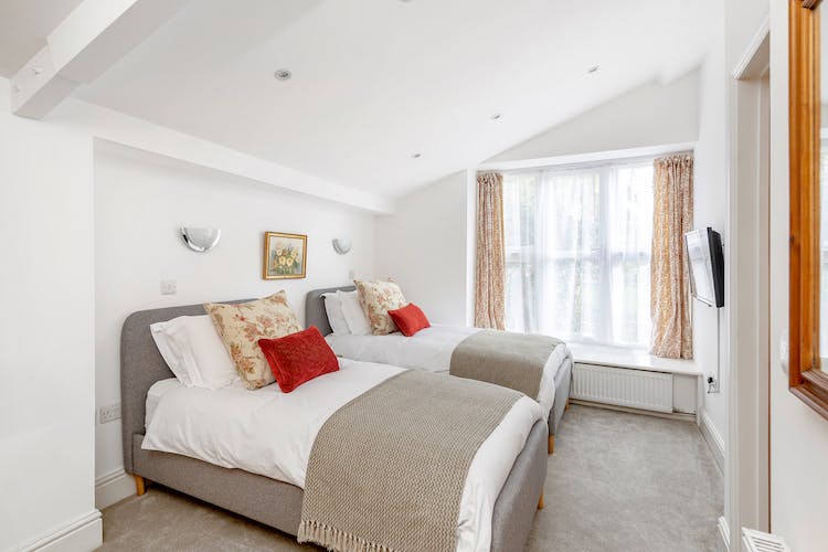 The Stables, twin room