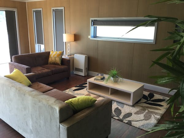 All modern furnishings, airconditioning and gas heating with comfort and the environment in mind.