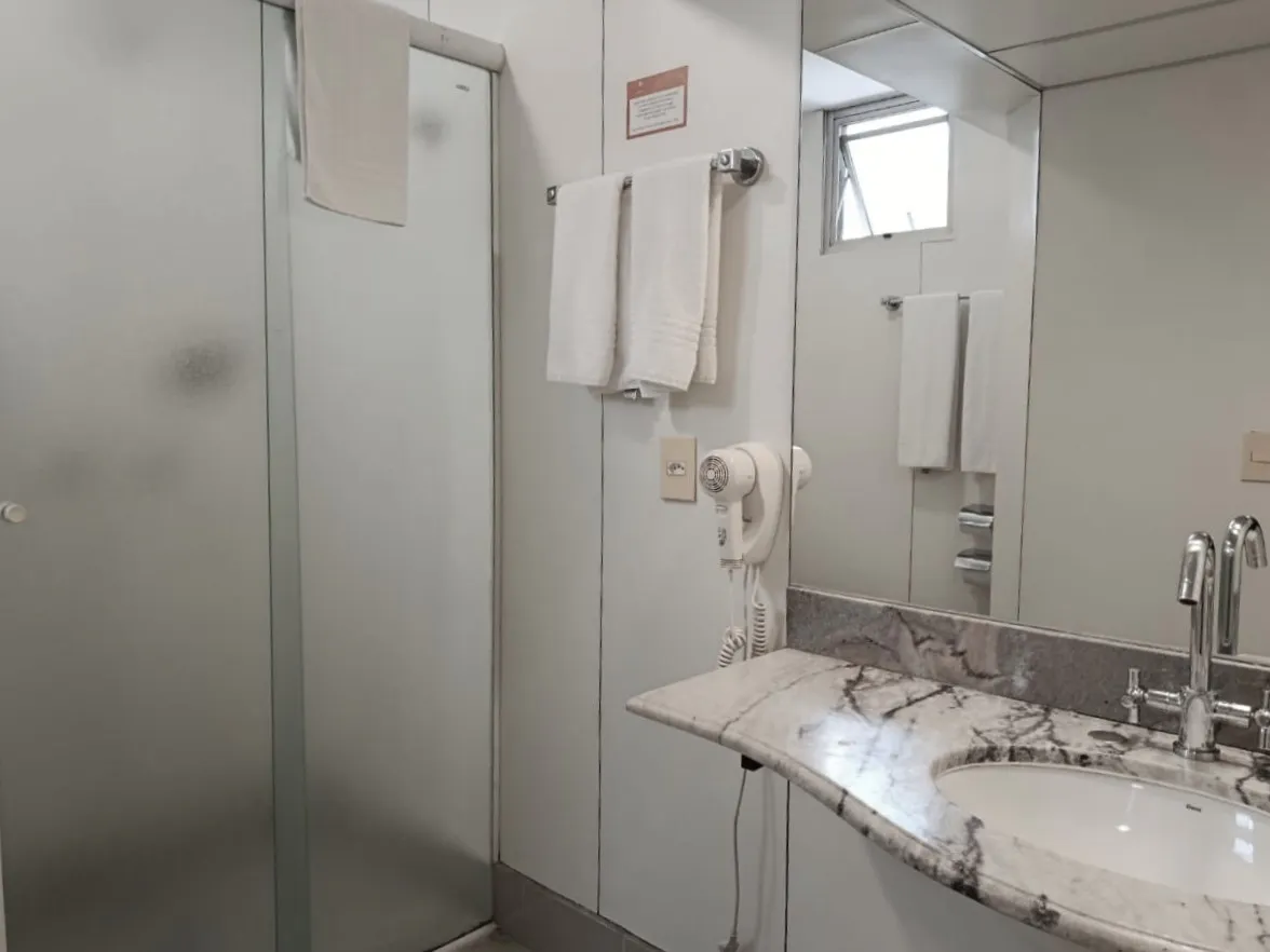 Banheiro - Quarto Triplo Casal