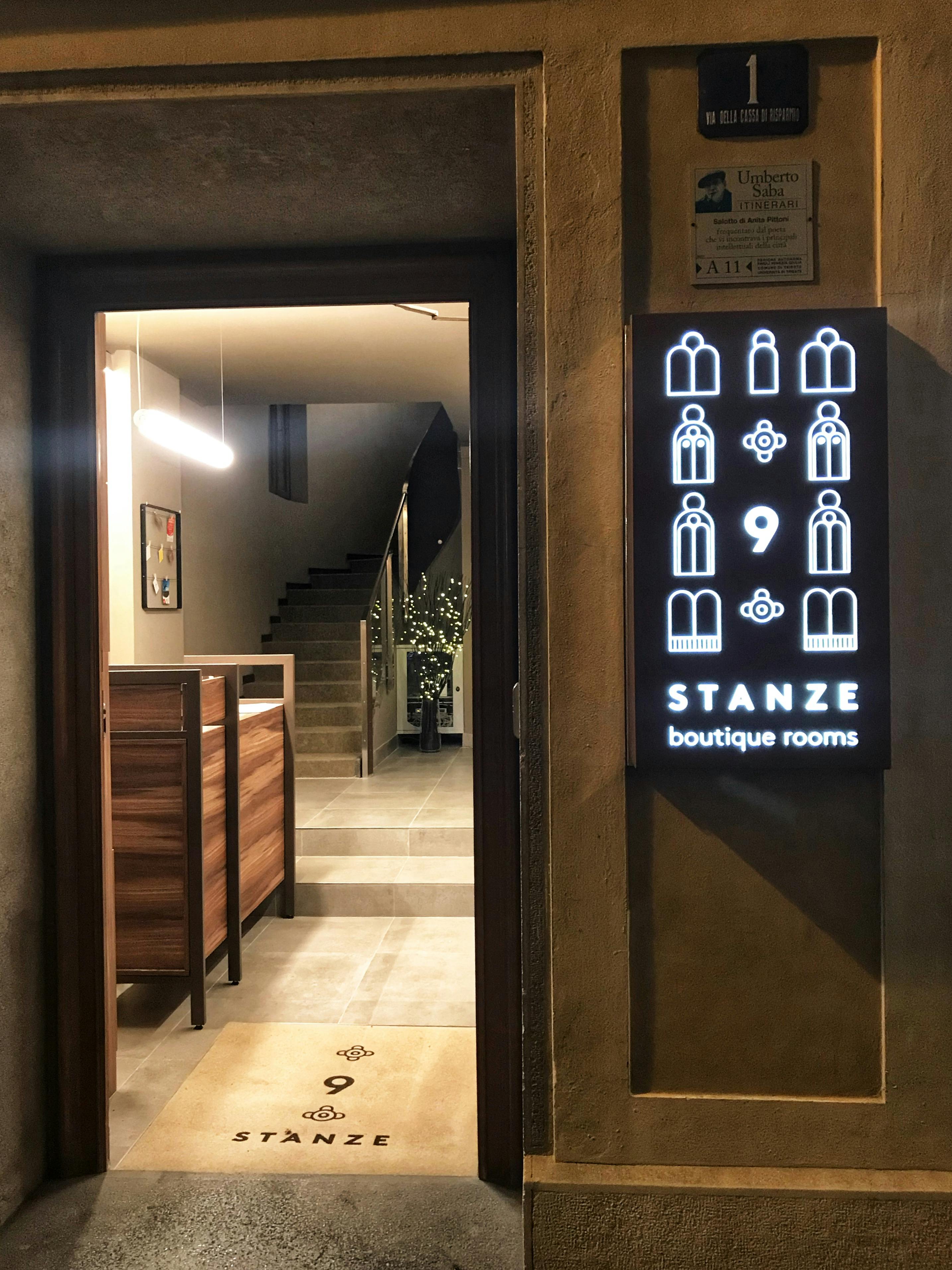 Boutique Room Trieste Hotel Design ingresso privato