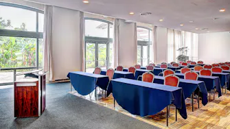 banquet meeting room of leopalace resort guam
