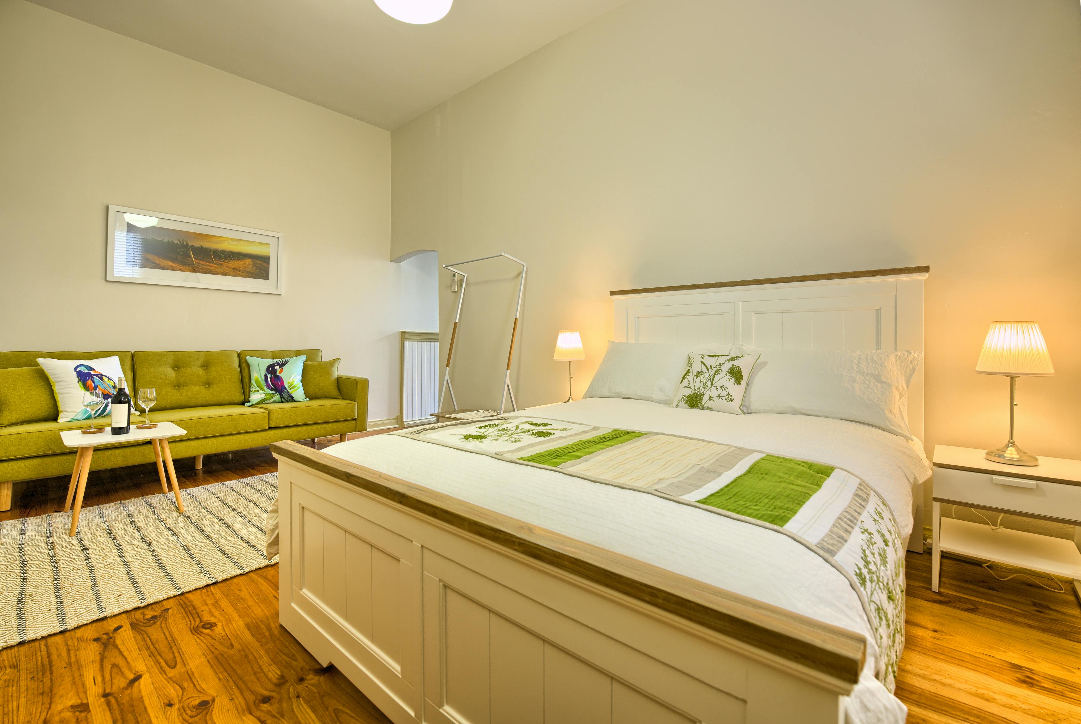 Suite 1 Queen Bed and Couch