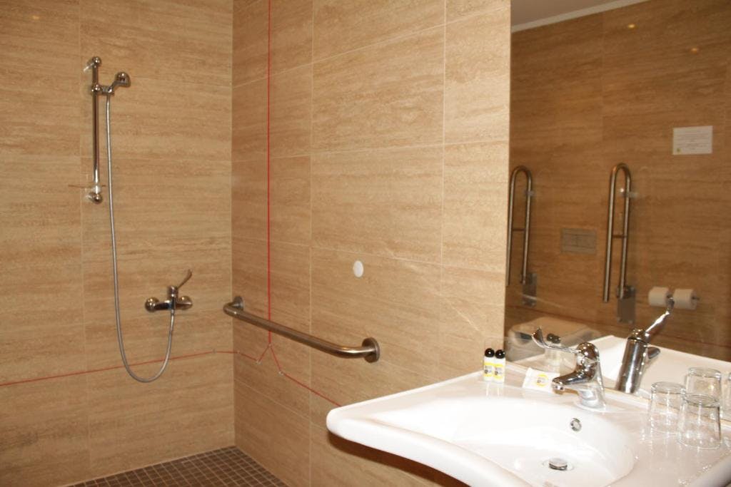 WC Quarto Superior Adaptado