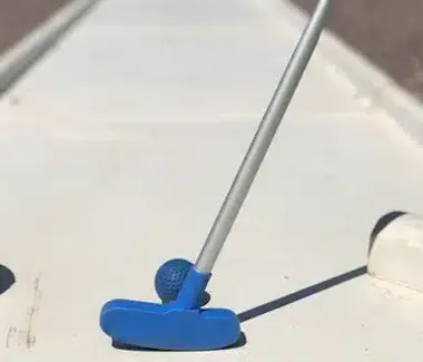 Bayeux Aventure - loisirs - parcours mini golf - 10 trous - pistes