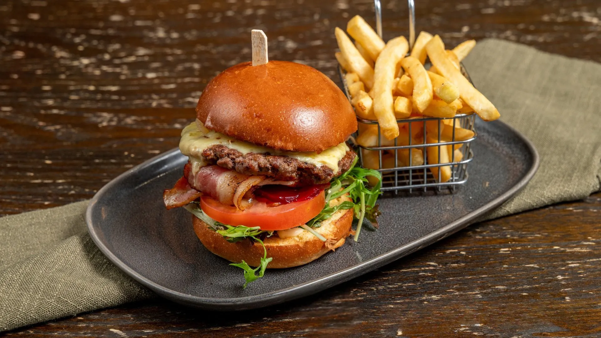 The Mill Pub & Restaurant, Springhill Burger