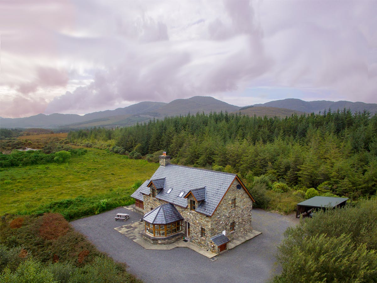 Álaind Lodges B&B Sneem - Book Your Hotel in Sneem Stay Today