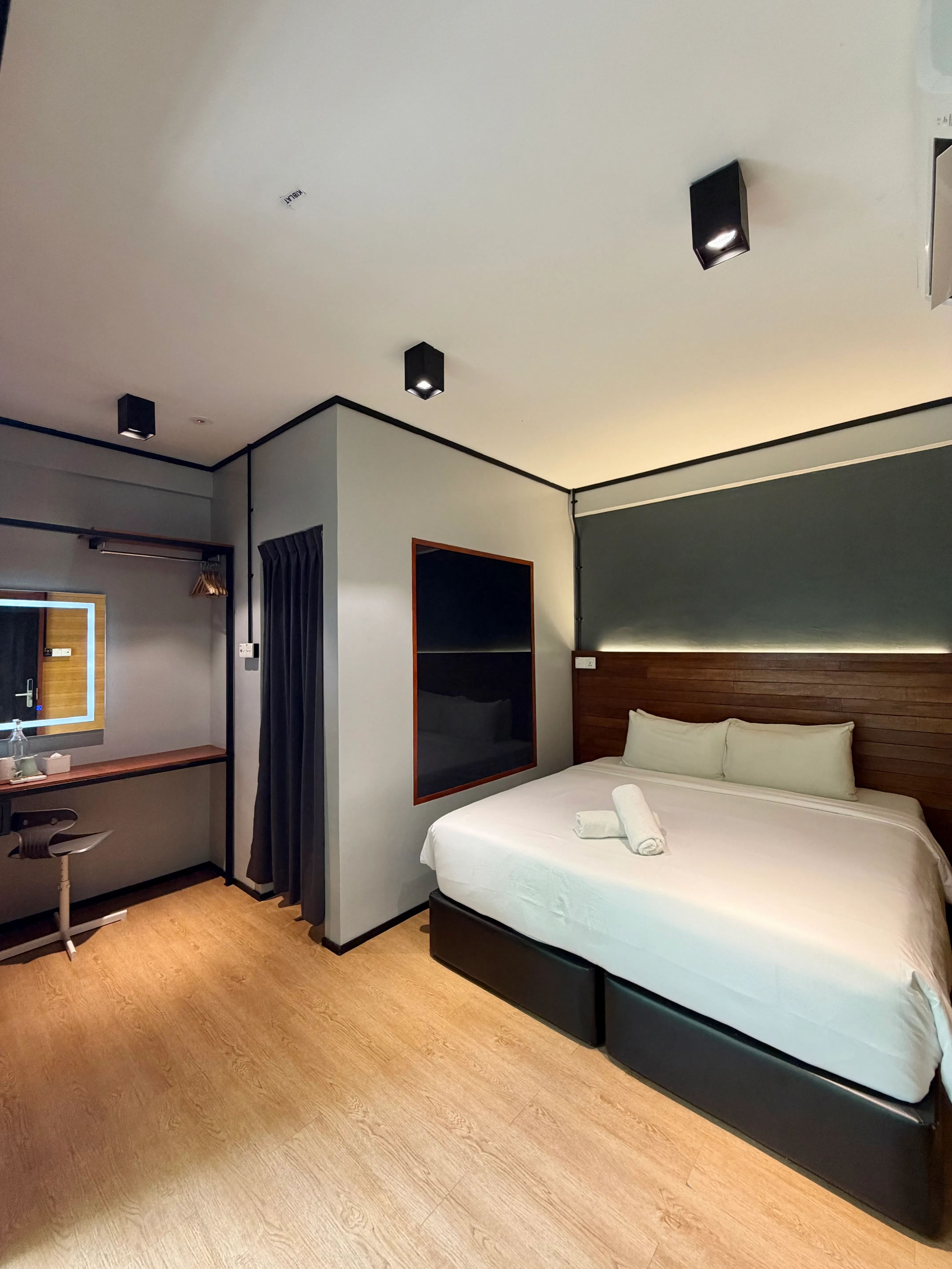 a_coral_reefs_resort_langkawi_ground_pool_access_king