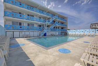 Ocean 7 walkways and pool