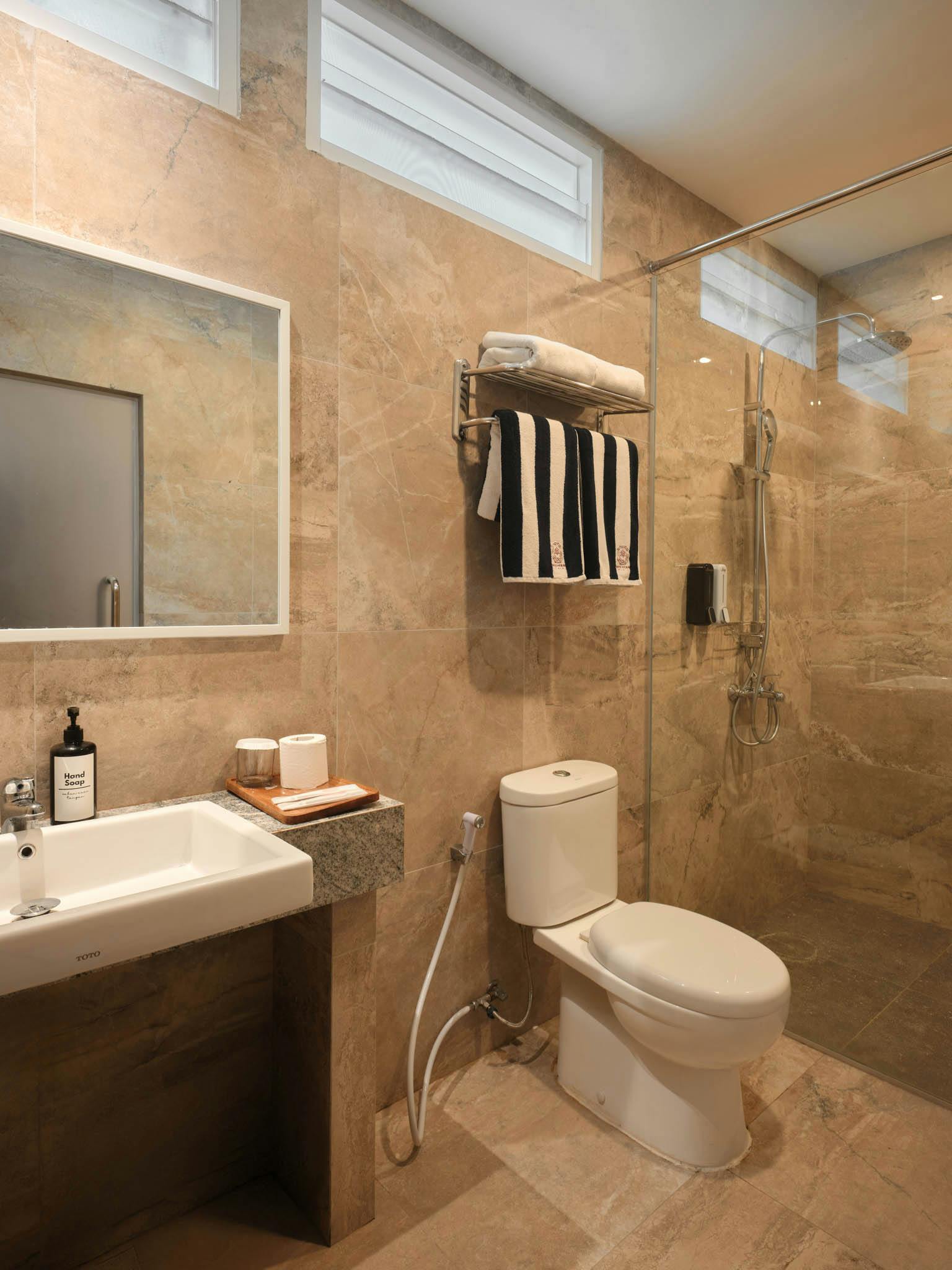 Bathroom of cabin at Batumera Pulau Payung in Thousand Islands