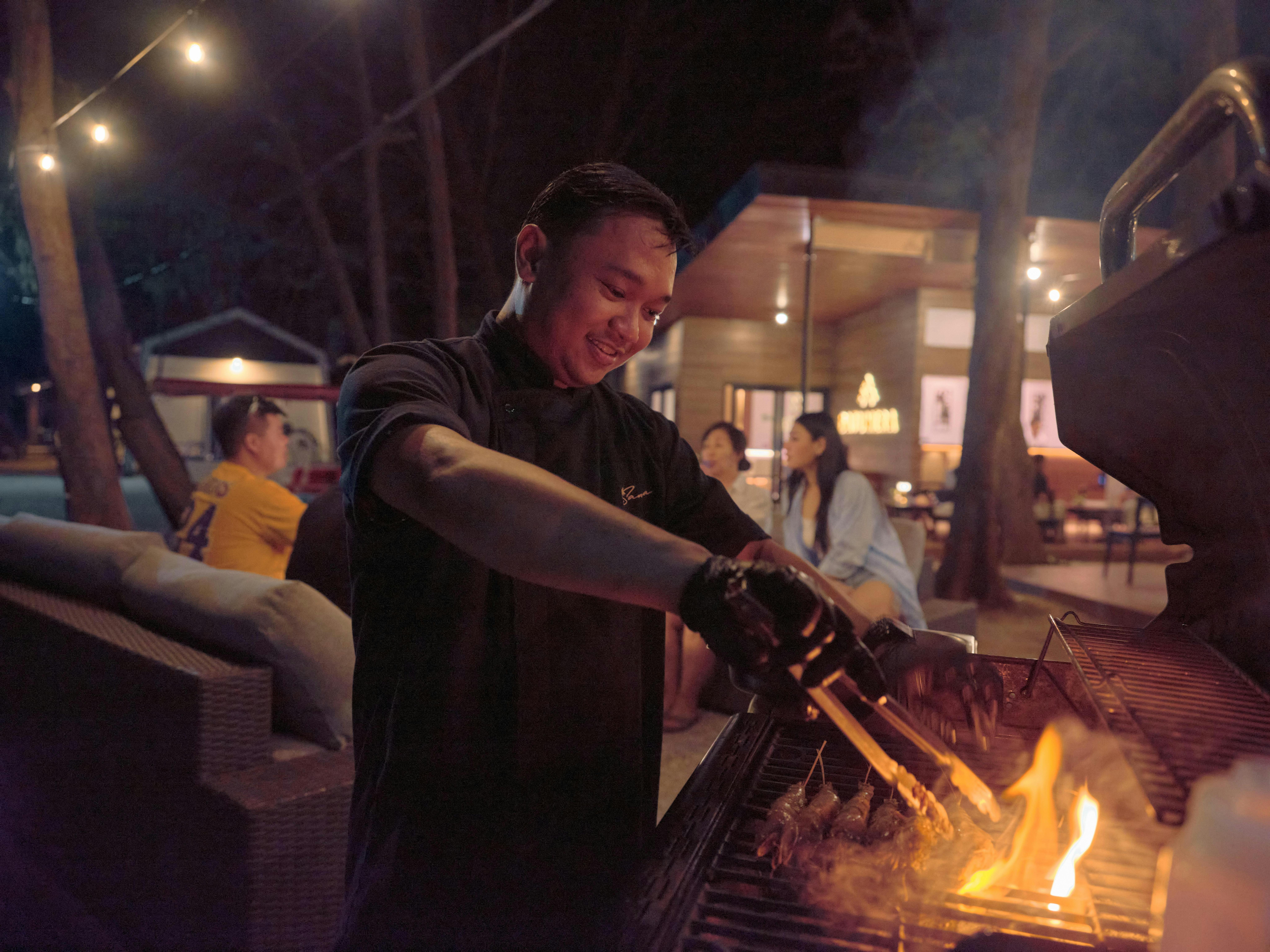 BBQ at Santara Restaurant at Batumera on Pulau Payung in Thousand Islands
