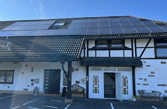 Solaranlage Ruhrpottpension fertig montiert