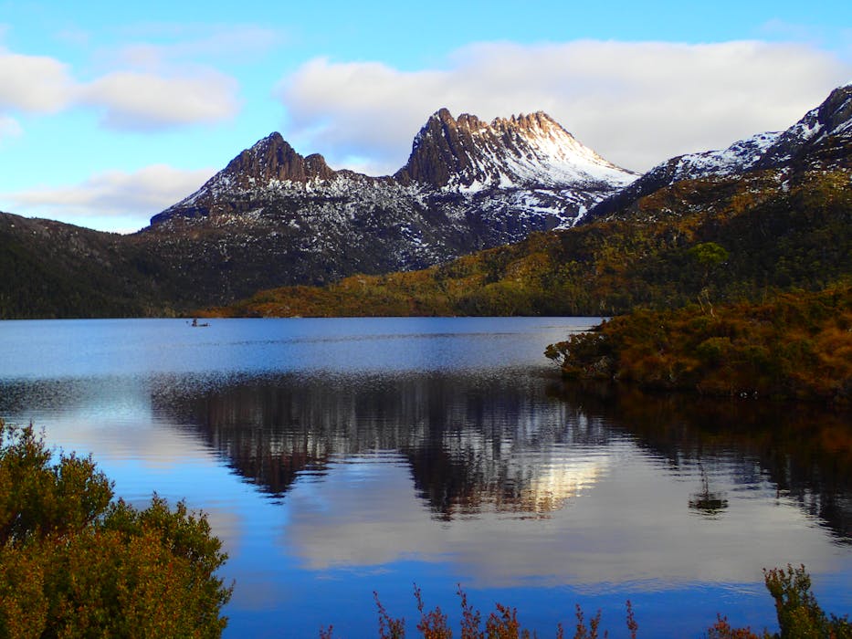 Cradle Mountain Lake St Clair.A great place to see while staying at Historic Blakes Manor