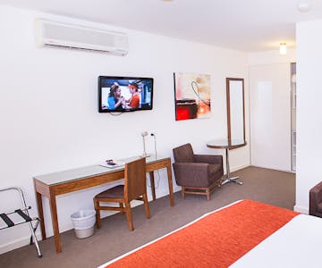 Relaxing Room: Featuring Double & Single Bed